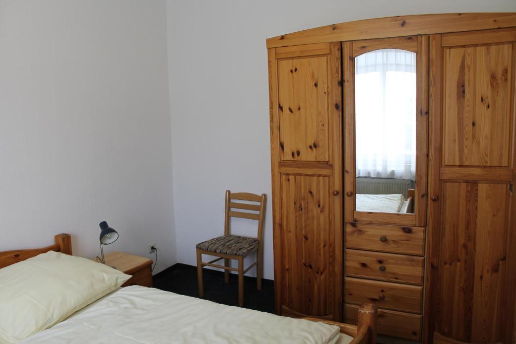 Pension Locarno Munich Room photo
